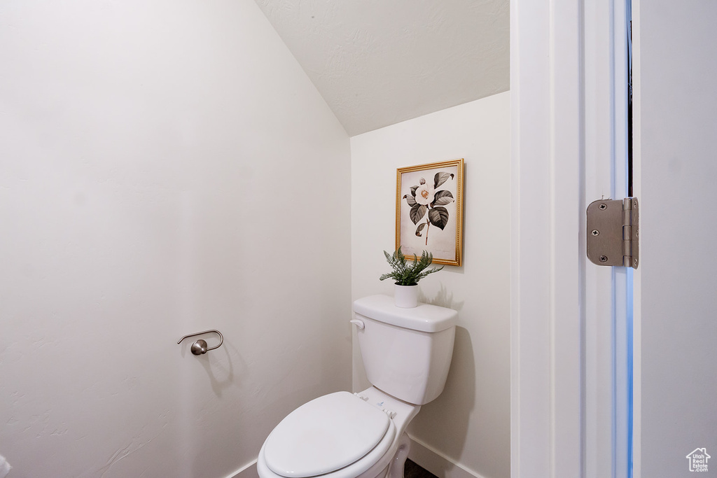 Photo 12 for MLS #2118920 at 2198 S 1080 East
