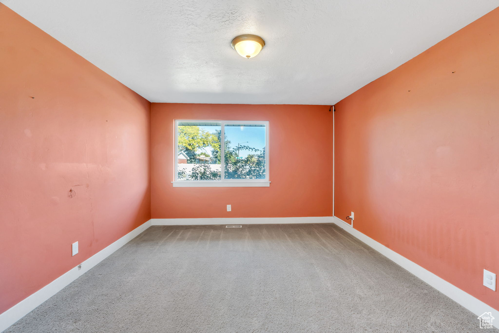 Photo 21 for MLS #2118928 at 59 W Princeton Dr