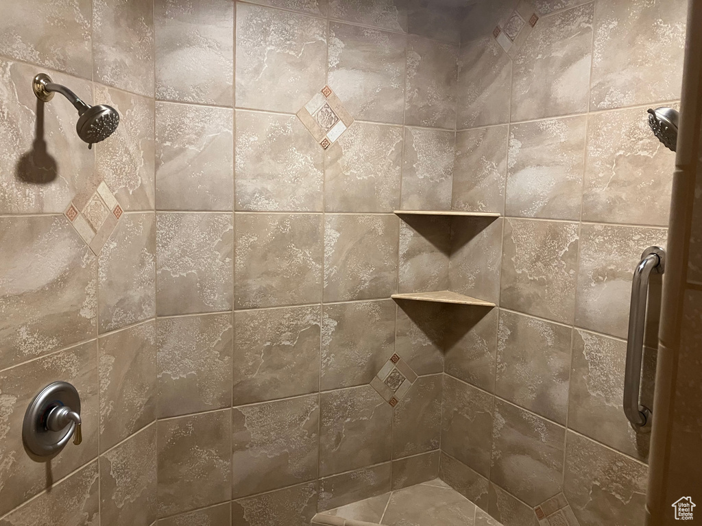 Photo 31 for MLS #2118931 at 1068 E Grandview Dr
