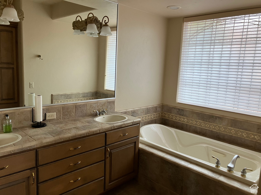 Photo 41 for MLS #2118931 at 1068 E Grandview Dr