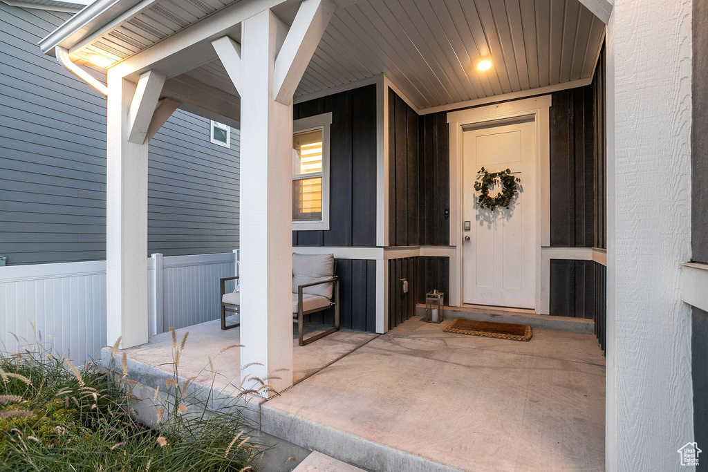 Photo 2 for MLS #2118938 at 313 W Snowberry Dr
