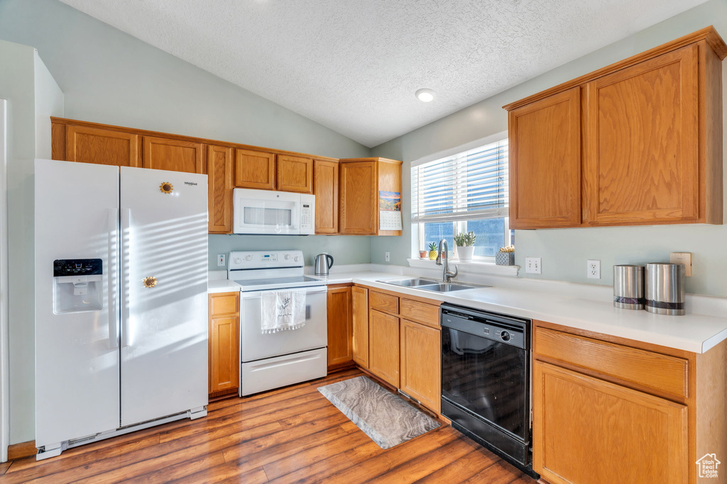 Photo 6 for MLS #2118940 at 789 Country Club Dr