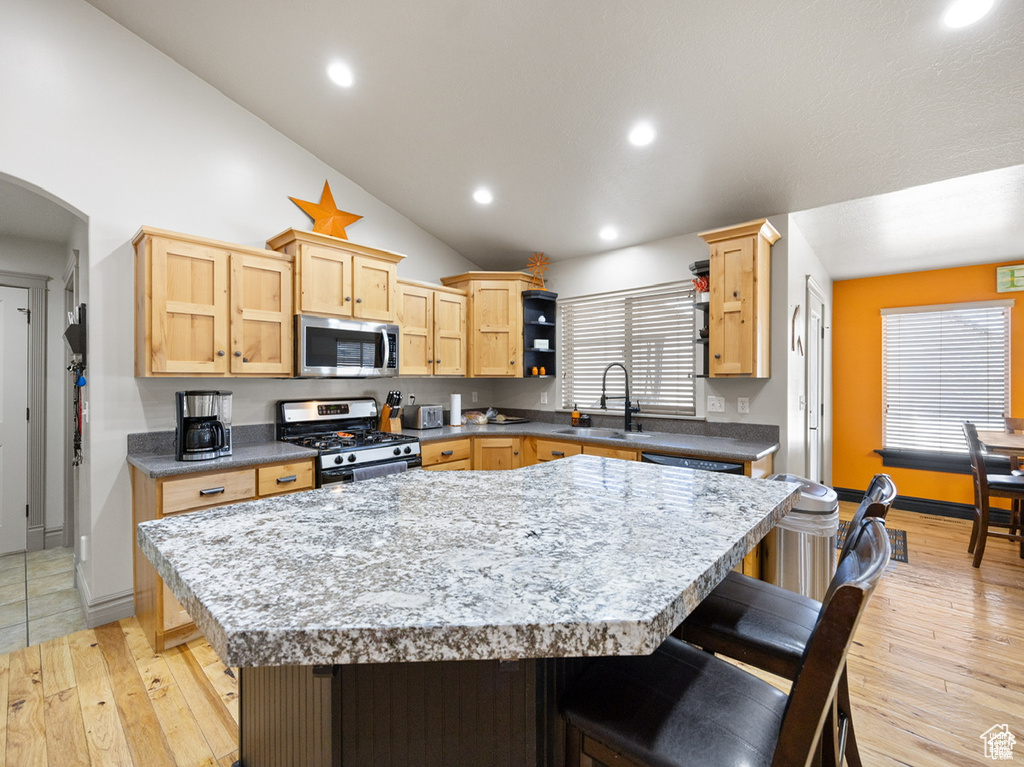 Photo 17 for MLS #2118947 at 417 S 2025 West