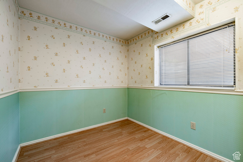 Photo 15 for MLS #2118952 at 4964 S 3375 West