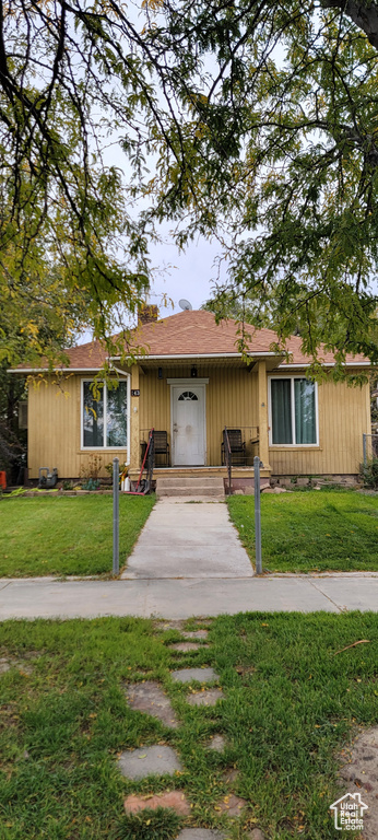 Photo 2 for MLS #2118955 at 143 E 200 North