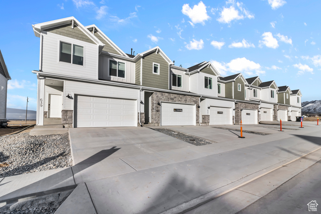 Photo 4 for MLS #2118956 at 771 W 600 North