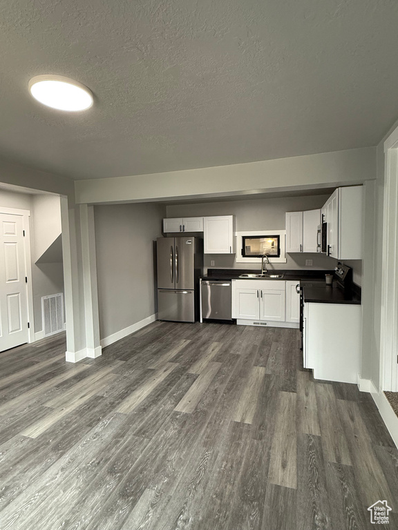 Photo 11 for MLS #2118966 at 131 S 200 East