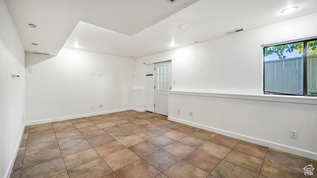 Photo 20 for MLS #2118967 at 1492 W Parkside Dr