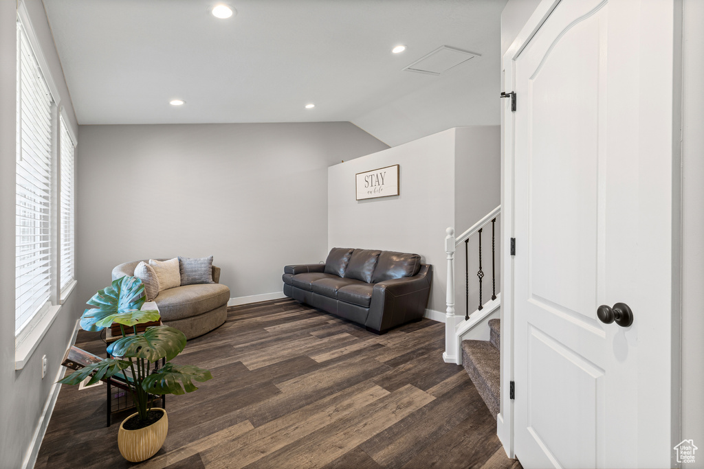 228 N BUCKINGHAM DR North Salt Lake, UT 84054