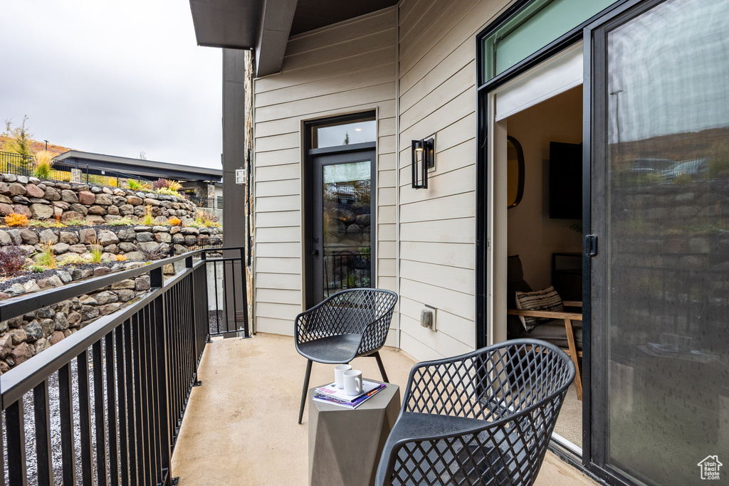Photo 19 for MLS #2118970 at 909 W Peace Tree Trl #306