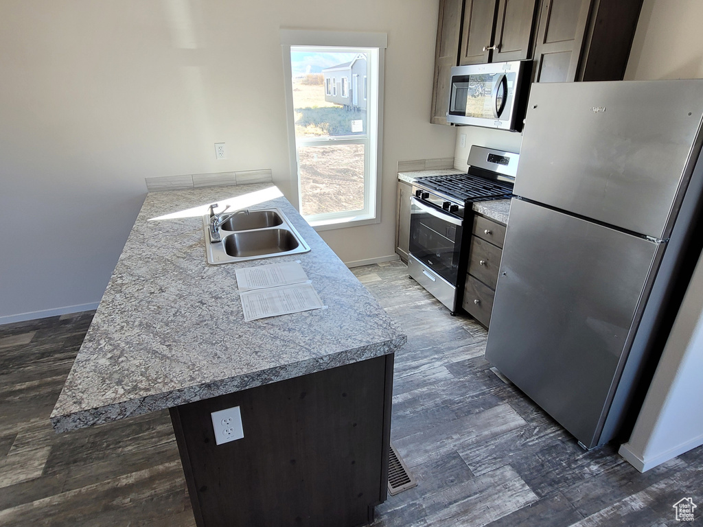 Photo 4 for MLS #2118981 at 6 N Sunrise Dr