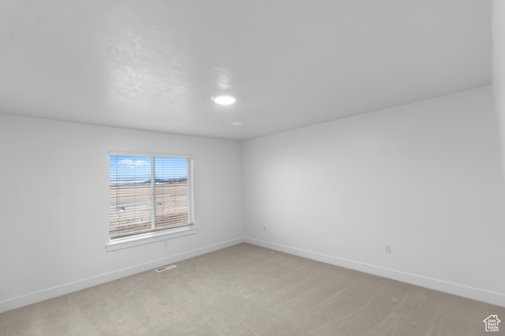 Photo 16 for MLS #2118989 at 674 W 650 North