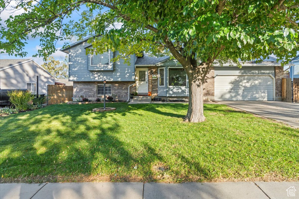Photo 4 for MLS #2118994 at 3833 S 6325 West