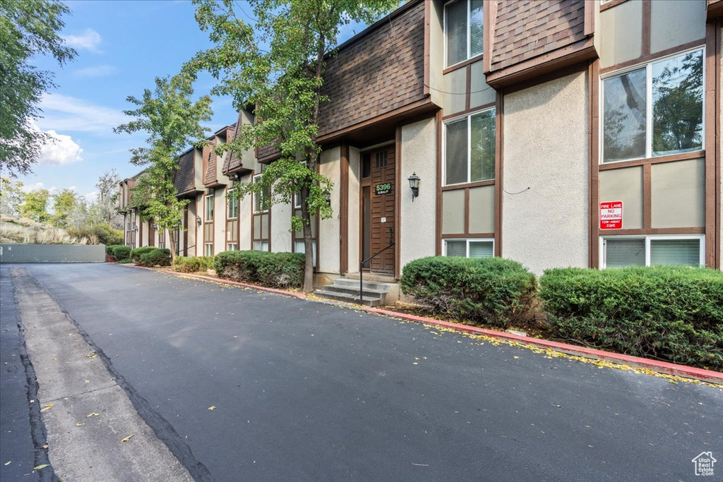 Photo 18 for MLS #2118996 at 5396 S Willow Ln #E