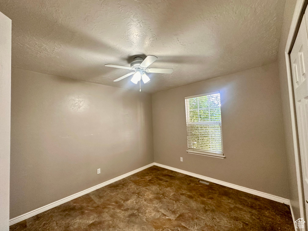 Photo 20 for MLS #2119010 at 5634 Miller Cir