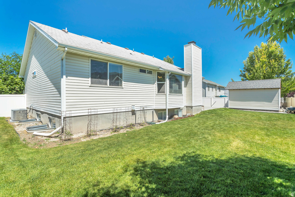 5634 MILLER CIR Stansbury Park, UT 84074