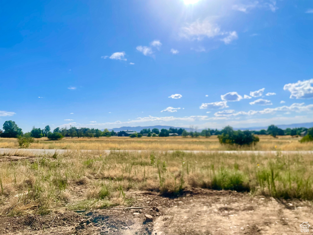 2056 E MAPLE HILLS LN Mapleton, UT 84664