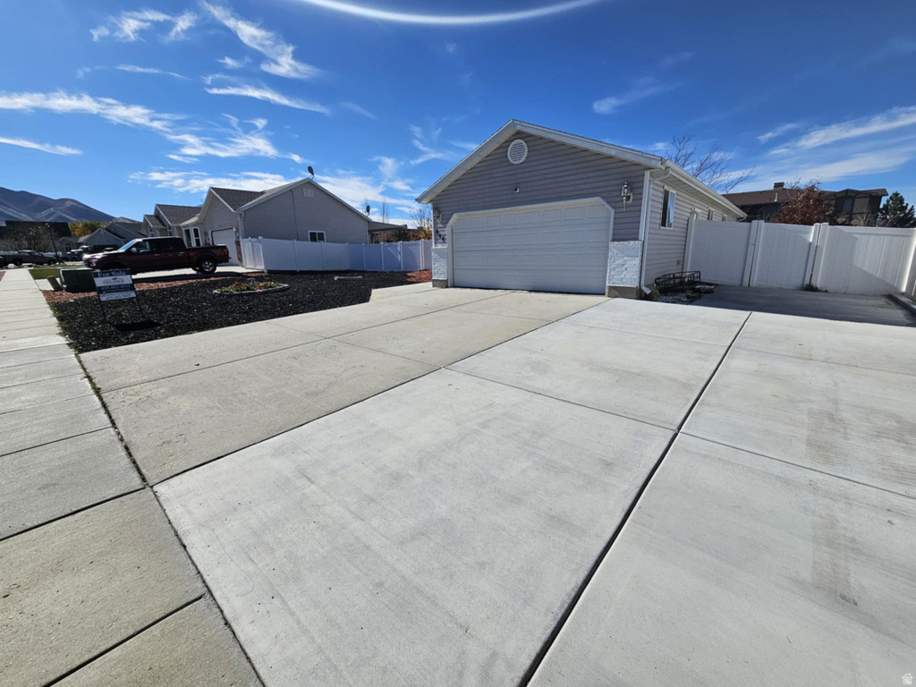844 S NEWMARK DR Tooele, UT 84074