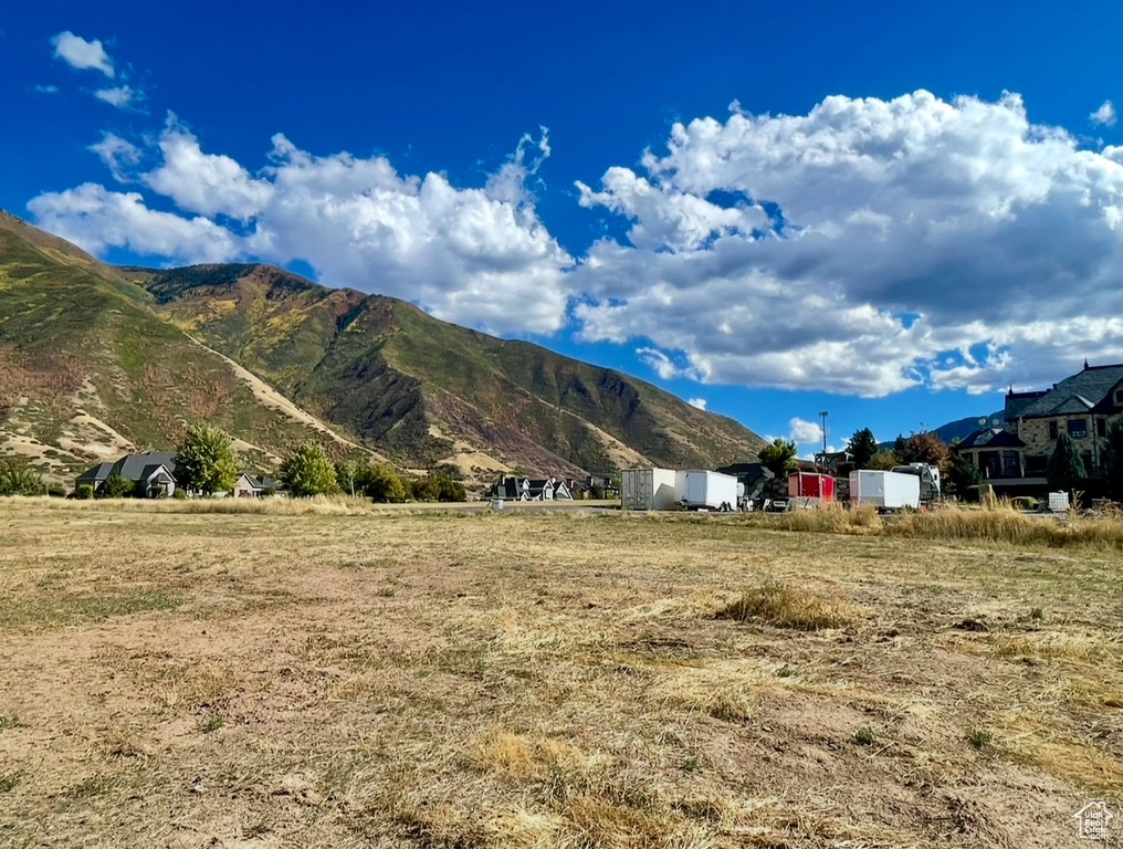 683 W OVERLOOK CIR Mapleton, UT 84664