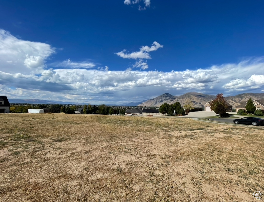 683 W OVERLOOK CIR Mapleton, UT 84664