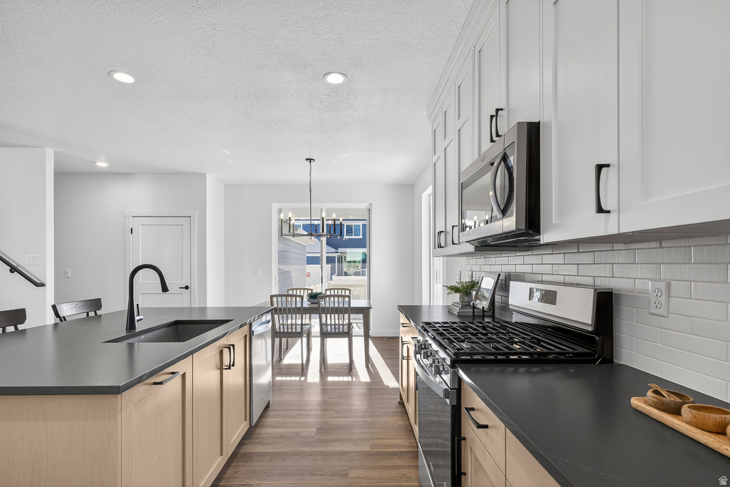 2820 W 2720 N #80 Plain City, UT 84404