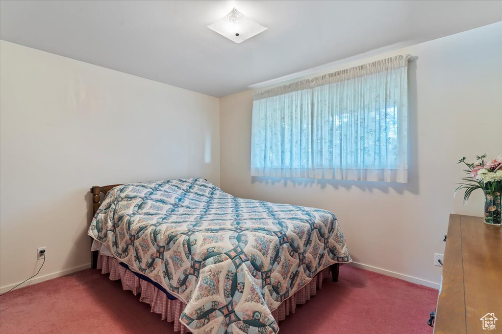 3197 MOUNT LOMOND DR North Ogden, UT 84414