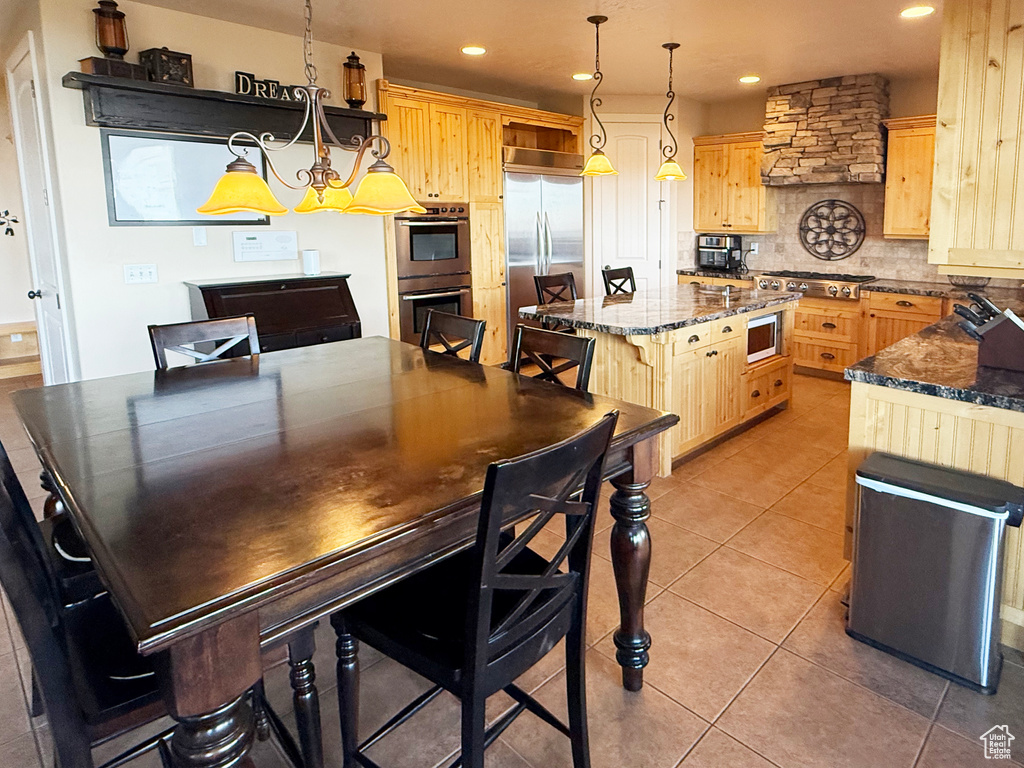 Photo 13 for MLS #2119029 at 1807 Standing Oak Dr