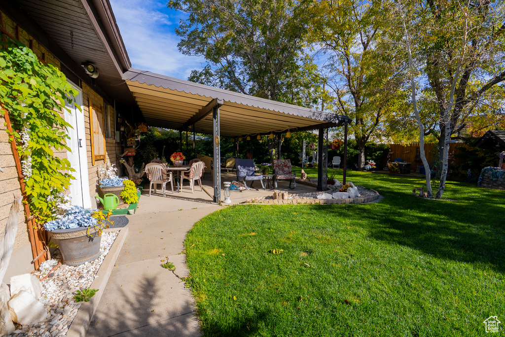 3243 S BROADWAY ST Magna, UT 84044