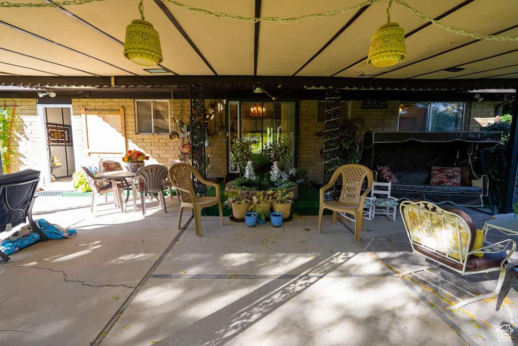 3243 S BROADWAY ST Magna, UT 84044