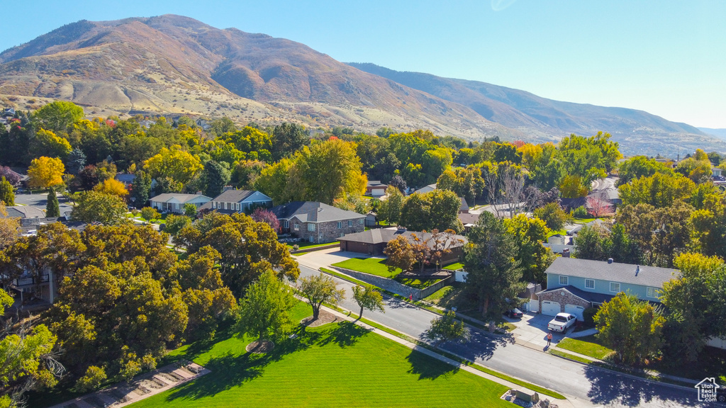 403 E QUAIL RUN RD Farmington, UT 84025