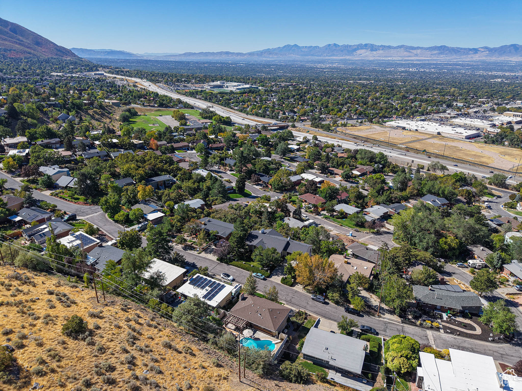 3091 S TETON DR Salt Lake City, UT 84109