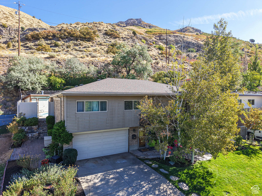 3091 S TETON DR Salt Lake City, UT 84109