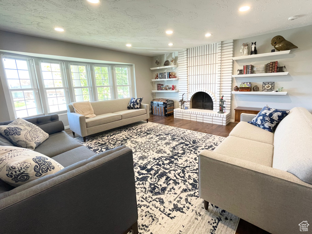 1850 N 100 E Centerville, UT 84014