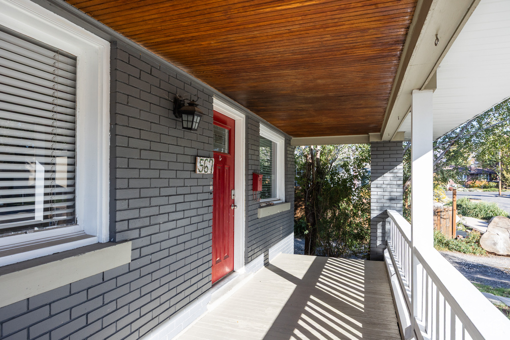 567 E RAMONA AVE Salt Lake City, UT 84105
