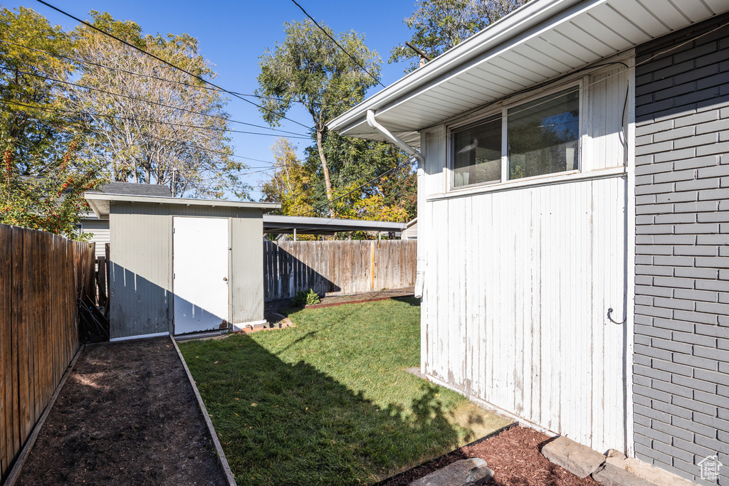 567 E RAMONA AVE Salt Lake City, UT 84105