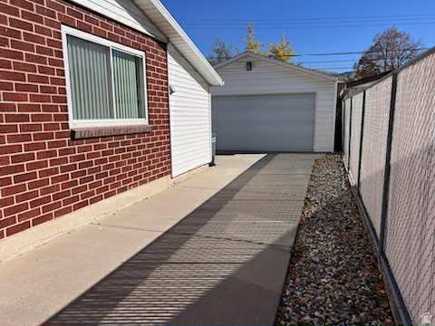 1284 N SONATA ST Salt Lake City, UT 84116