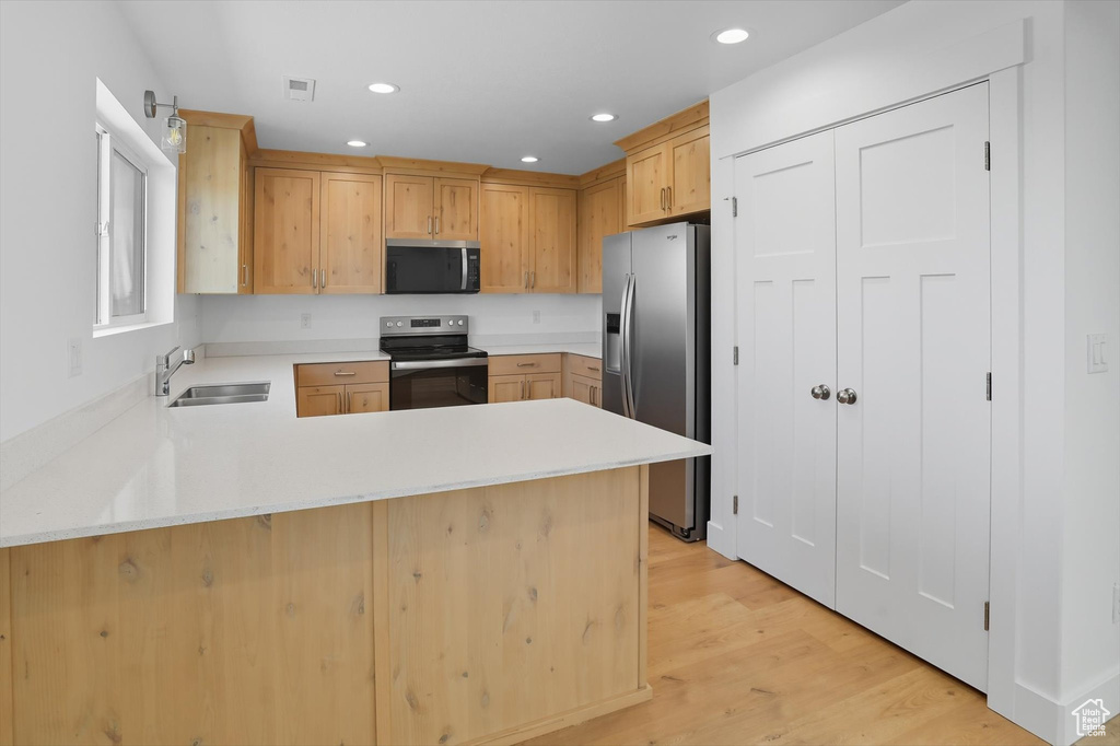 Photo 11 for MLS #2119049 at 265 E 225 South