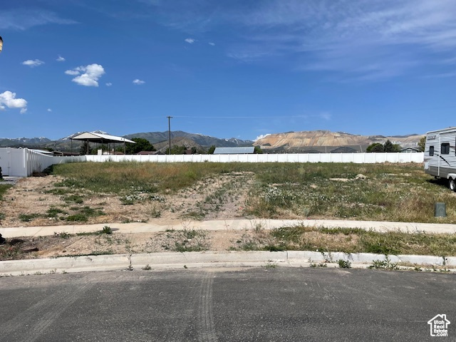 13374 S HAWKS CREST RD Herriman, UT 84096