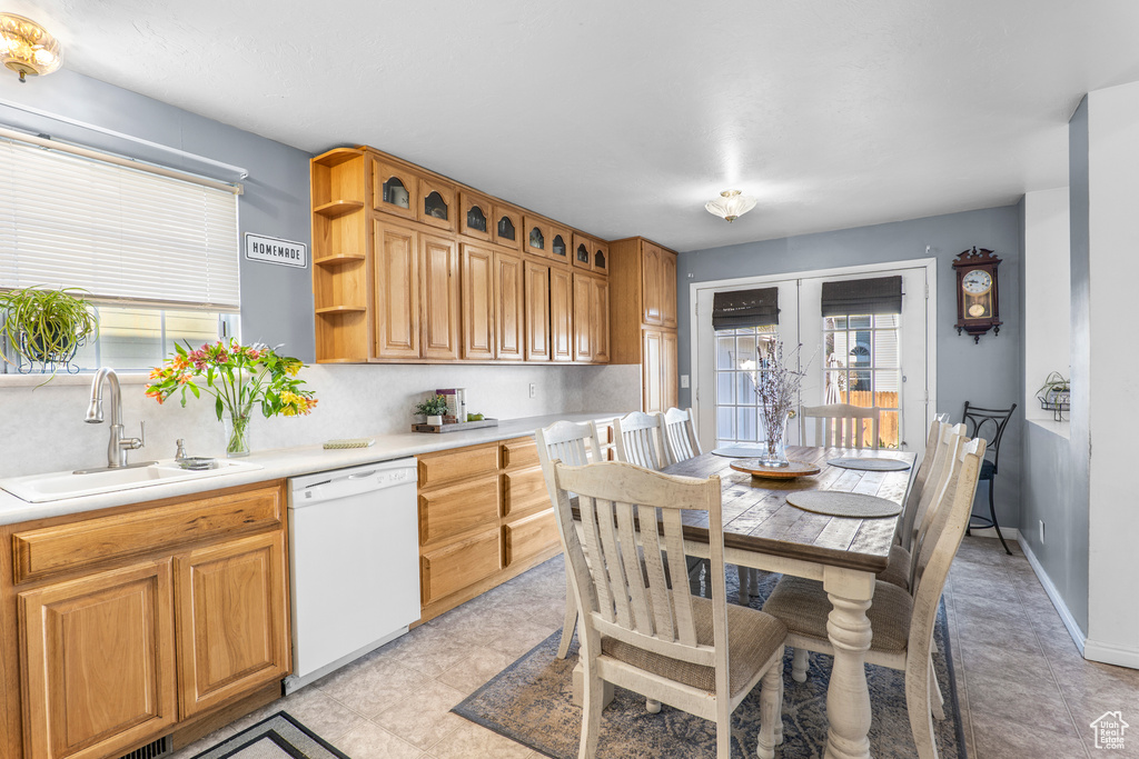 Photo 9 for MLS #2119058 at 3112 W Green Acre Dr