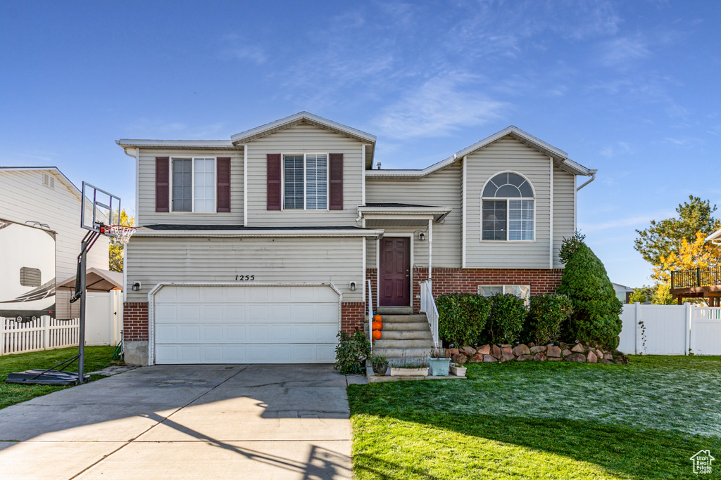 Photo 2 for MLS #2119064 at 1255 W 2050 South