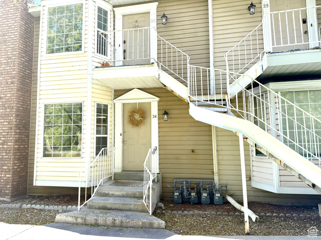 Photo 13 for MLS #2119066 at 915 E 820 North #24