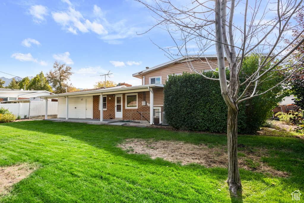 Photo 23 for MLS #2119074 at 1395 E Greenfield Ave