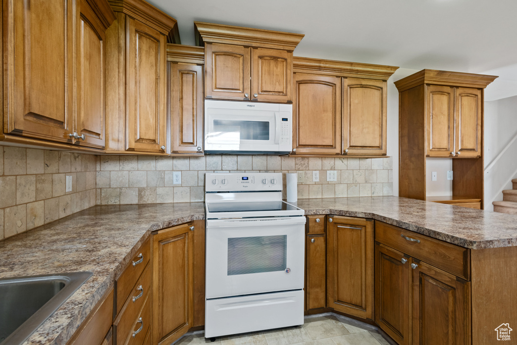 Photo 6 for MLS #2119074 at 1395 E Greenfield Ave