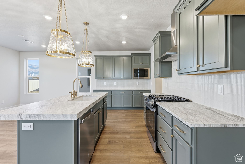 Photo 8 for MLS #2119075 at 1069 W Linden Ln #31