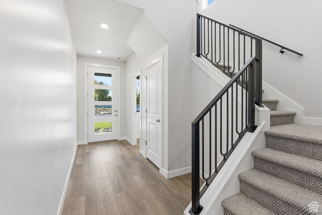 Photo 4 for MLS #2119075 at 1069 W Linden Ln #31