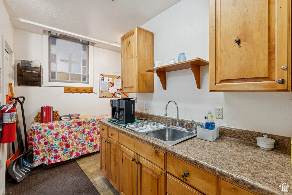 Photo 9 for MLS #2119085 at 525 Park Ave