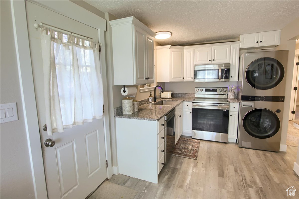 Photo 5 for MLS #2119086 at 2672 W 5750 South