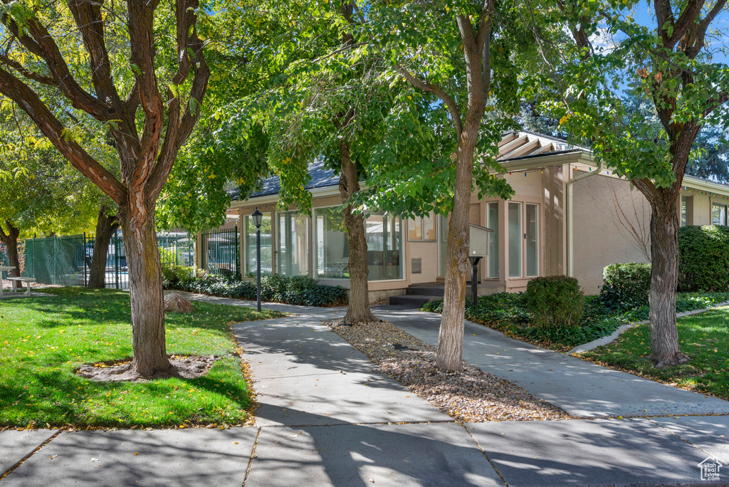 Photo 1 for MLS #2119093 at 7327 S Springcrest Ct #10