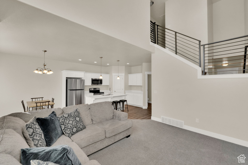 Photo 10 for MLS #2119098 at 275 W 700 North