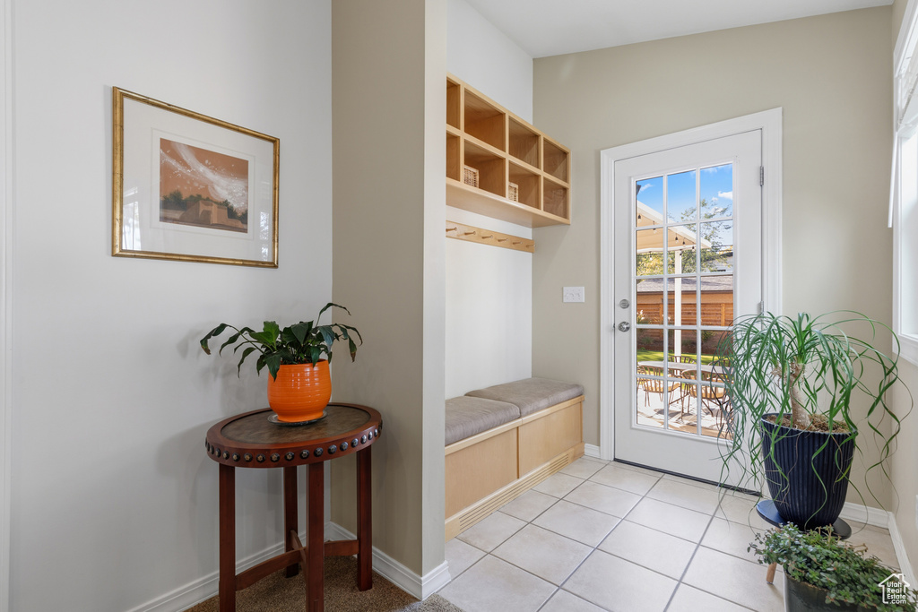 Photo 16 for MLS #2119100 at 2034 E Hubbard Ave